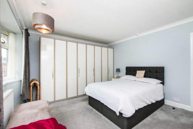 2 bed Semi-Detached for sale Image 12