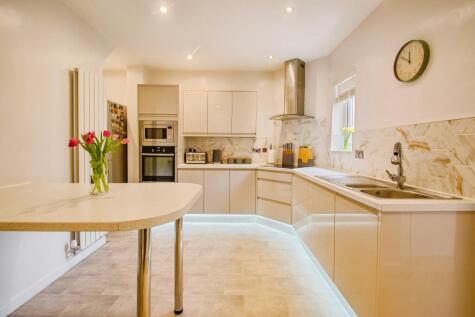 Eyet Street, Leigh, WN7
