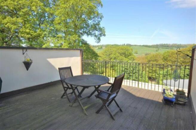 BALCONY/EXTERNAL