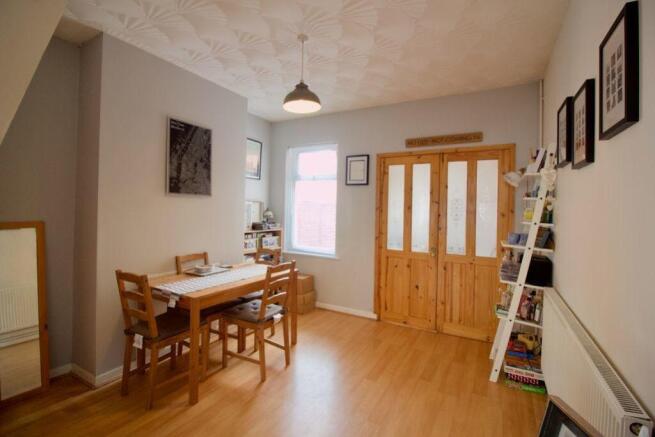 32 DENMARK ROAD RECEPTION ROOM 2