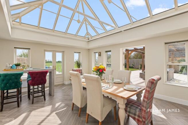 Orangery, Belfield, 2 Glen Court, Greatford