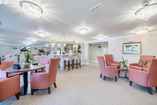 Owners Lounge (2).jpg