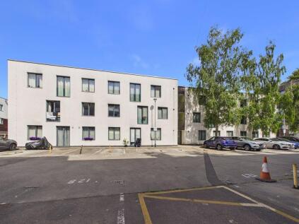Godstone Road, Whyteleafe - 75% SHARED OWNERSHIP