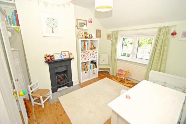 Photo 12
