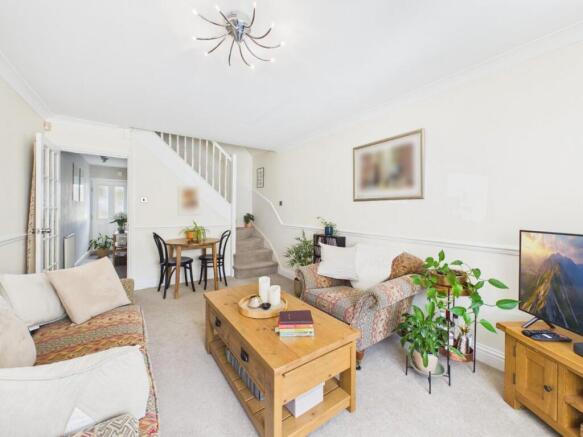 2 bed Town House for sale Image 3