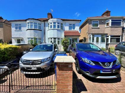 Highfield Avenue, Greenford