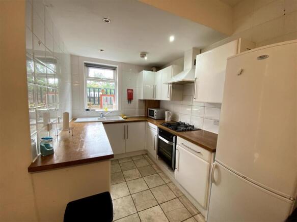 9kg.kitchen.JPG