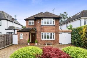 63, Broadwood Avenue, Ruislip HA4 7XS