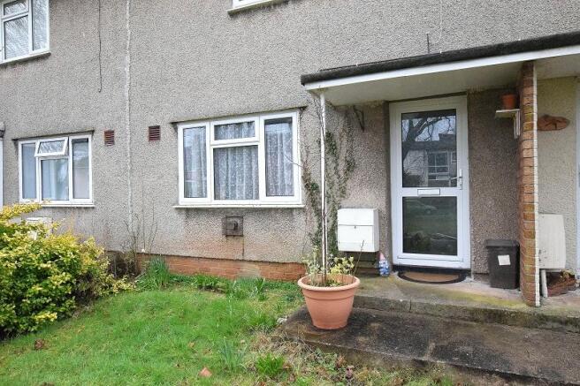 Covered entrance porch