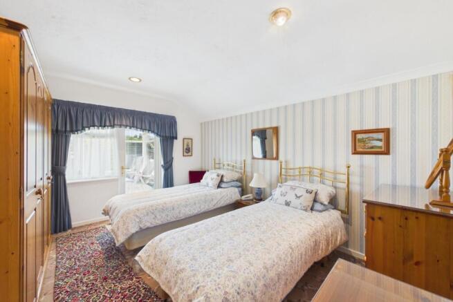 3 bed Detached Bungalow for sale Image 12