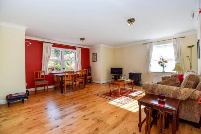 Living/Dining Room