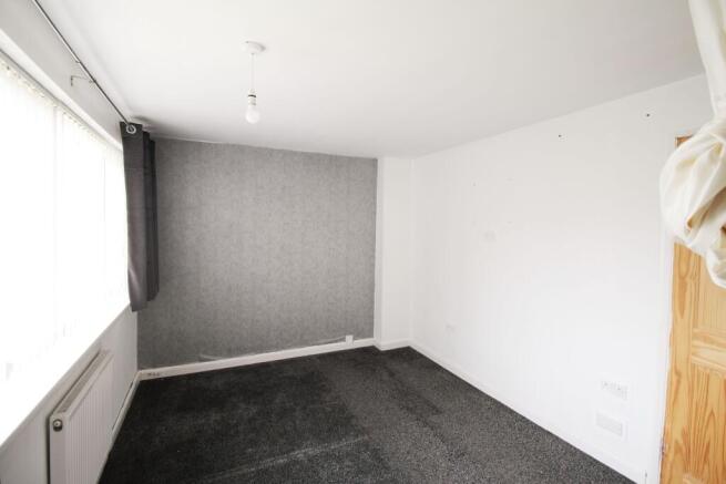 3 bed Semi-Detached to rent Image 10