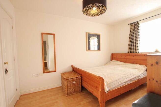 bed1.JPG