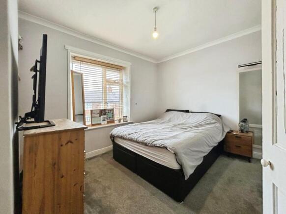 2 bed House for sale Image 8