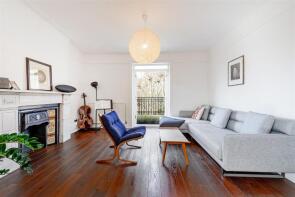 104, Leith Mansions, Grantully Road, London W9 1LJ