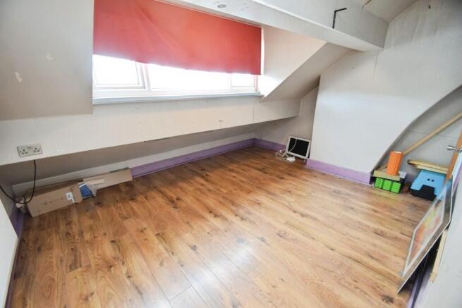 3 bed Terraced for sale Image 7