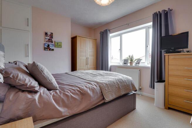Bedroom 1 (Double)