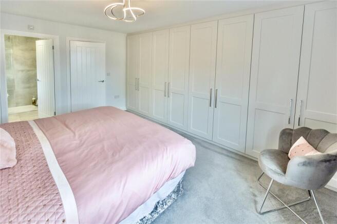 3 bed Bungalow for sale Image 10