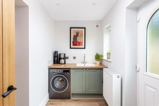 3 bed Detached for sale Image 6