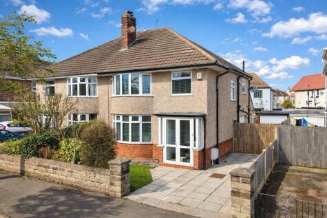 Cleveley Road, Meols, Wirral, Merseyside, CH47