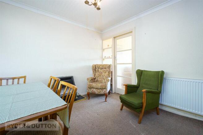 3 bed Semi-Detached for sale Image 9
