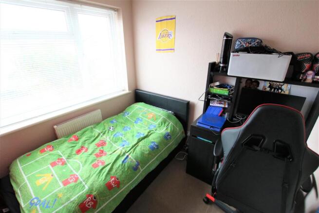 bed3.jpg