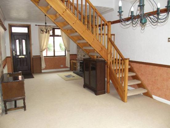 Lounge/Dining Room