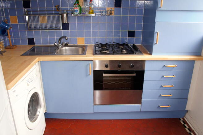 Photo 3