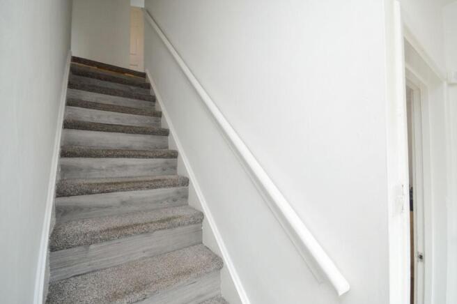 3 bed Terraced for sale Image 8