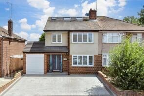 16, Rosebank, Waltham Abbey EN9 3DE