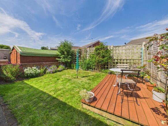 3 bed Semi-Detached for sale Image 11