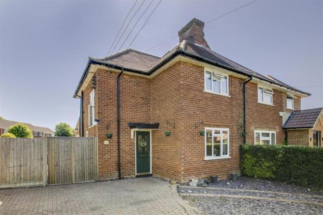 19 Jubilee Road Front.jpg