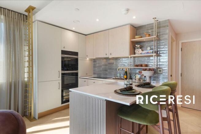 living room/kitchen