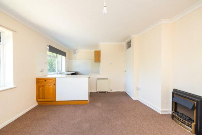 12 Nash Close-4.jpg