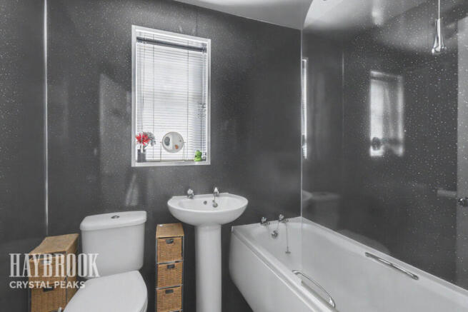 3 bed Detached Bungalow for sale Image 8