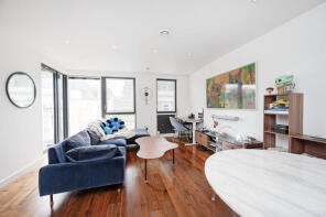 Flat 4, 54 Sloane Apartments, Old Castle Street, London E1 7AJ