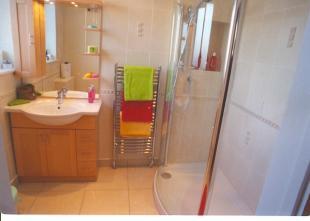 En-suite to master