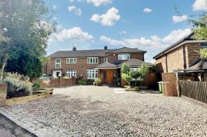 193, Cowley Hill, Borehamwood WD6 5ND