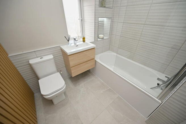 3 bed Semi-Detached for sale Image 12