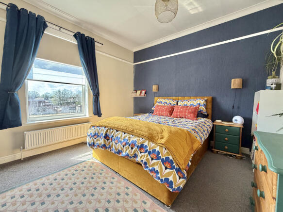 2 bed Terraced for sale Image 8