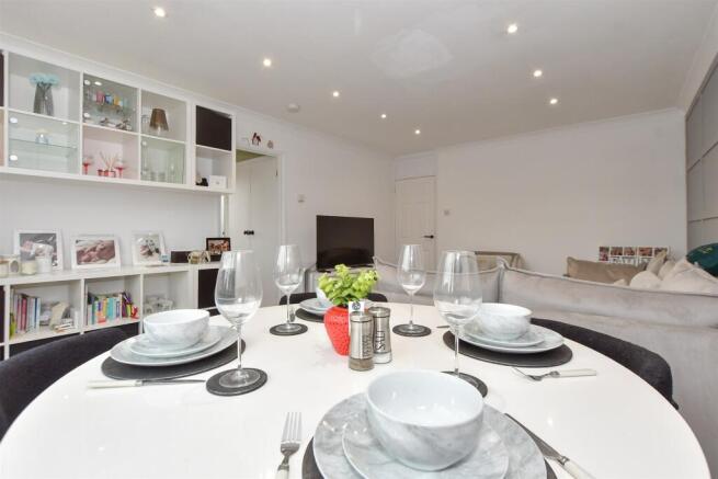 Lounge/Diner