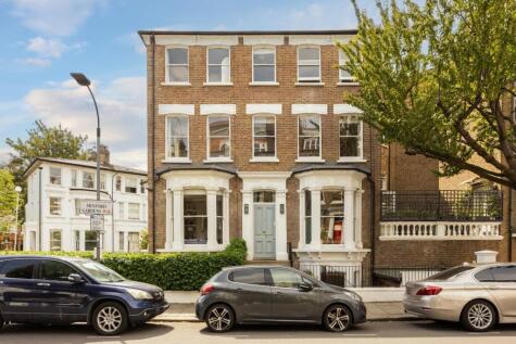 Minford Gardens, London W14
