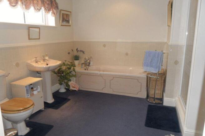 Photo 13