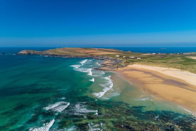 Constantine-Bay-01-web.jpg