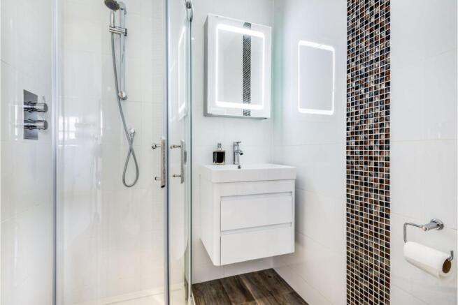 En-suite Two