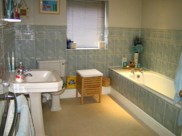 Photo 9