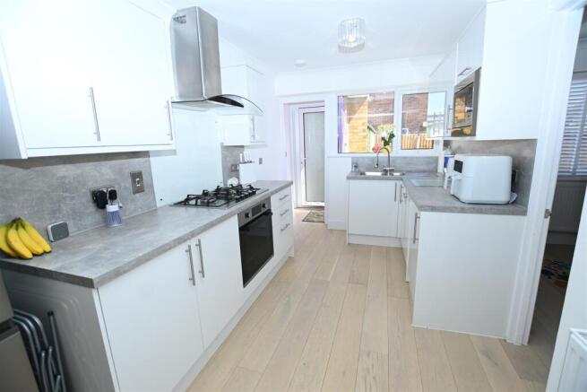 kitchen / Breakfast Room