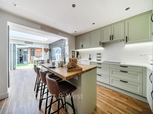 Kitchen N