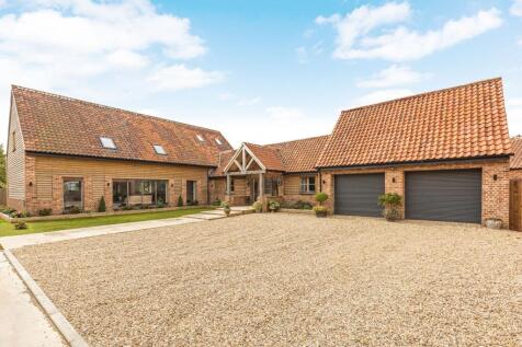 Meticulously Transformed Barn Conversion in Newton-In-The-Isle