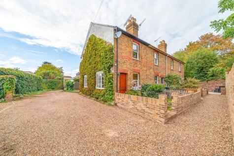 Bangors Road South, Iver, SL0